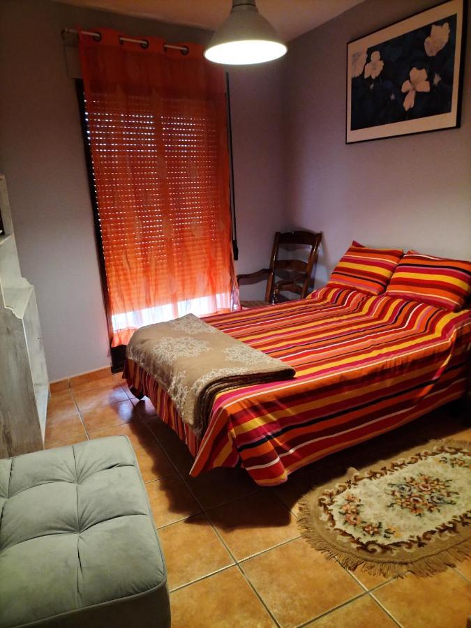 Casa En Zuheros 4 A 5 Personas Экстерьер фото
