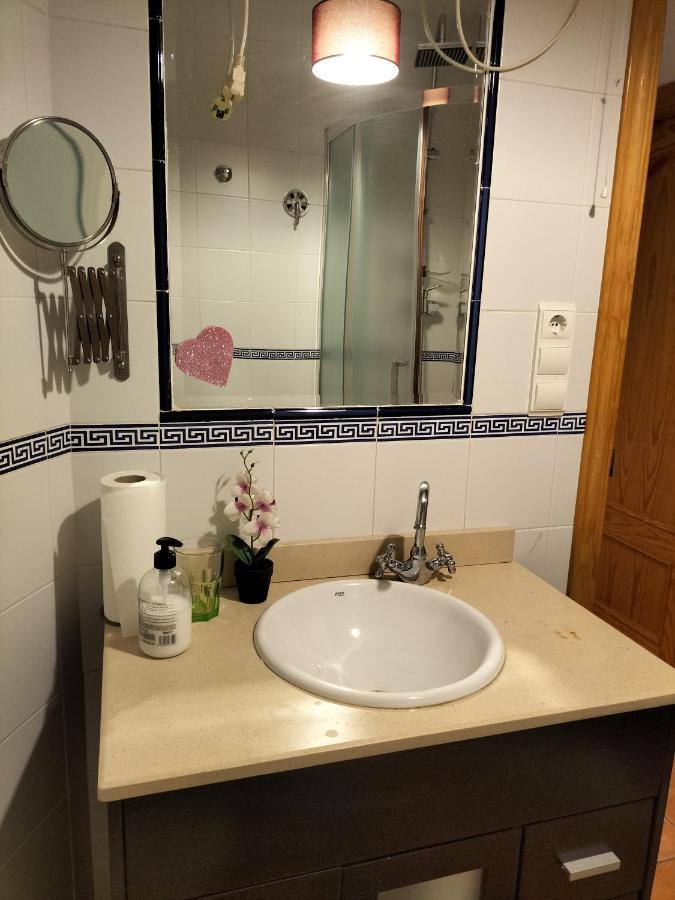 Casa En Zuheros 4 A 5 Personas Экстерьер фото